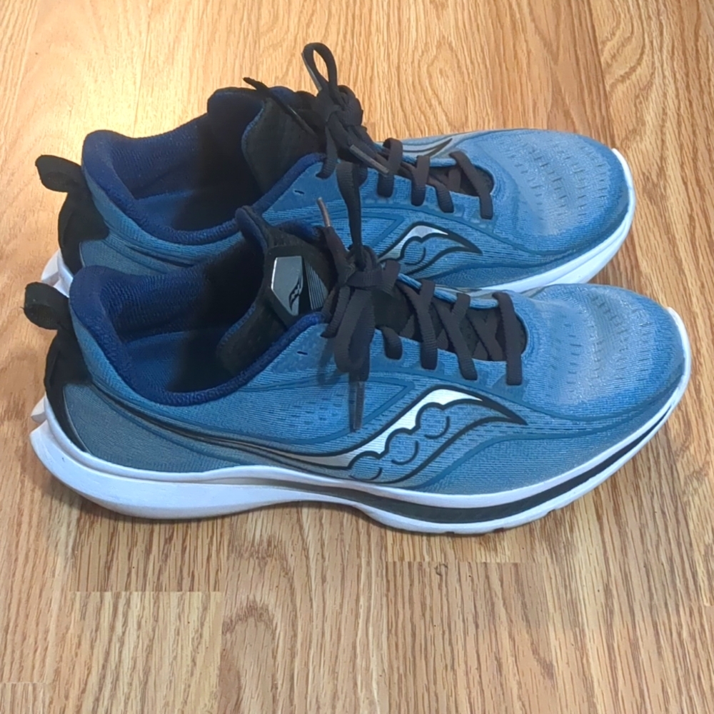 Saucony kinvara 13 size 9
